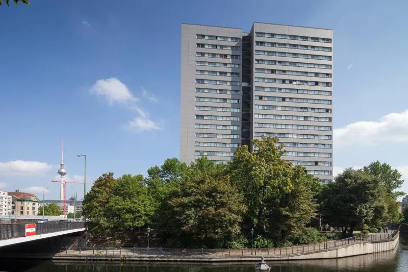 Fischerinsel 6, 10.06 — photo 1